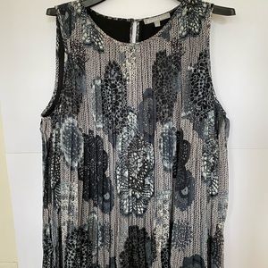 Grey blue sleeveless pleated top by Daniel Rainn